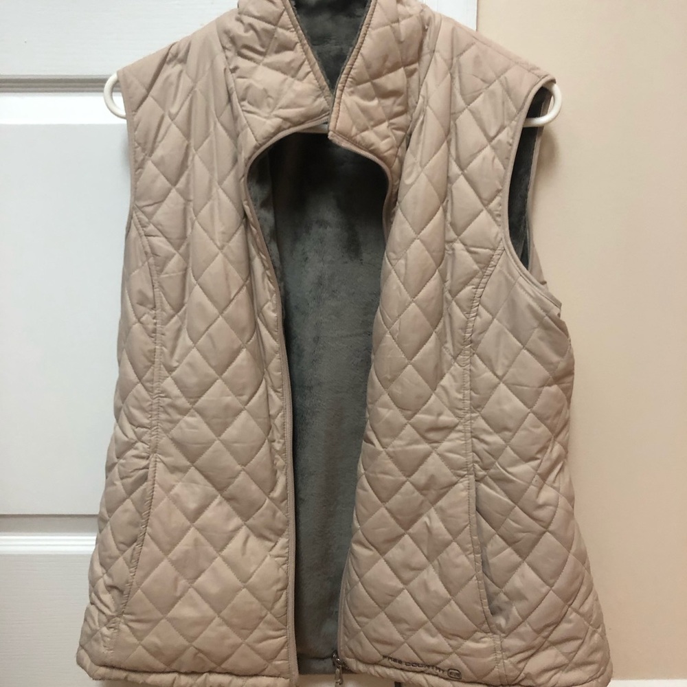 Land’s End, women’s sleeveless, tan puffer vest.